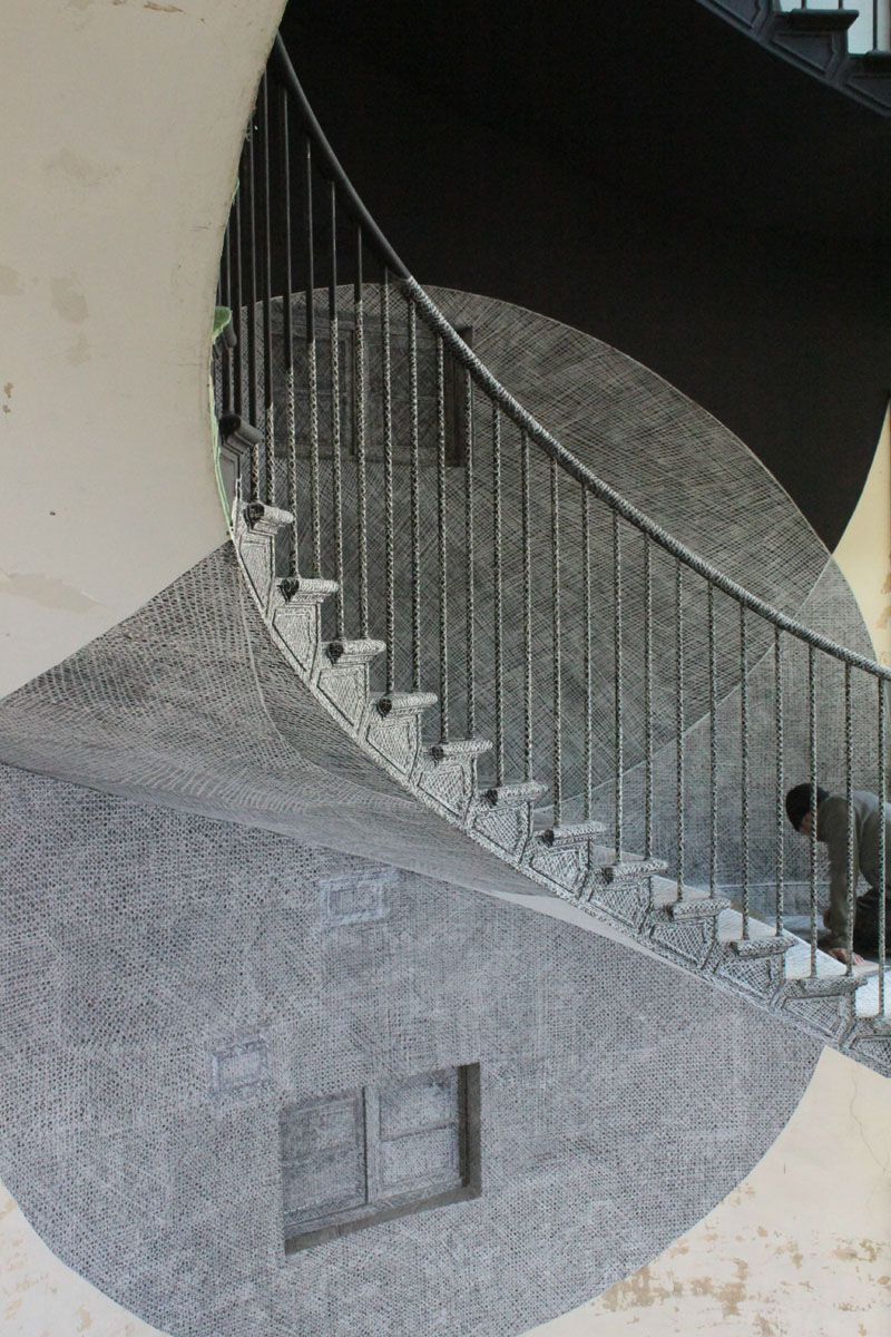 Installations de Georges Rousse au Familistère de Guise, 2014-2015.