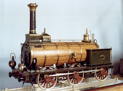 Maquette d’une locomotive à vapeur de type 030 à six roues couplées (image)