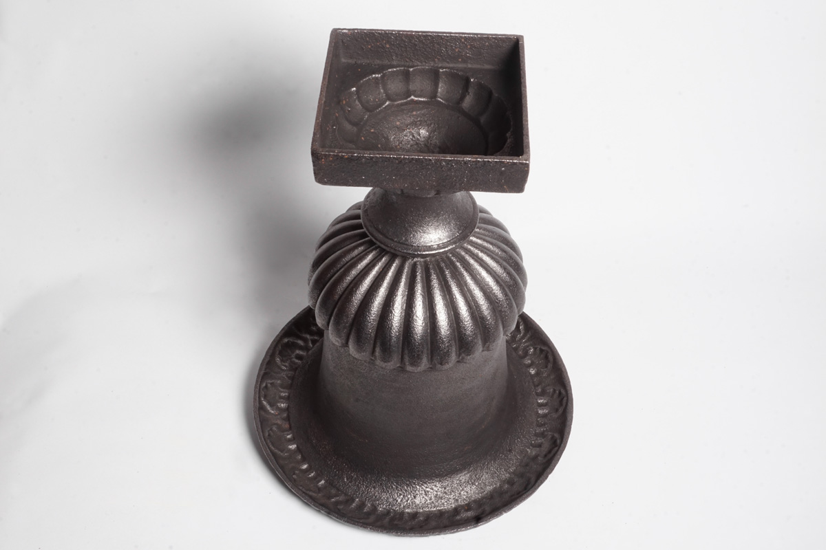 Vue du dessous du vase Médicis n° 11