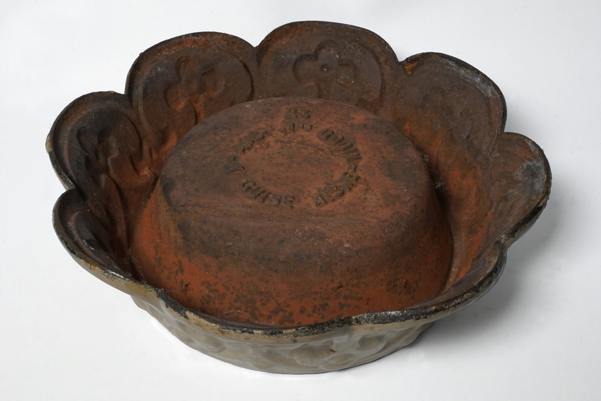 Vue du dessous du crachoir n° 23